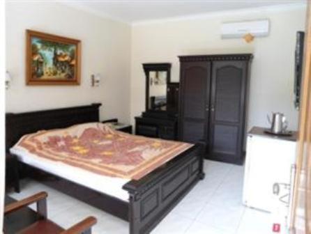Hotel Safari เจมเบอร์ ภายนอก รูปภาพ